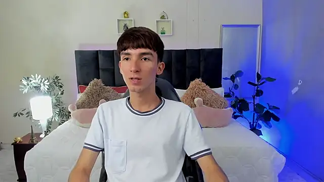 Jake evans online show from 05/11/26, 02:45