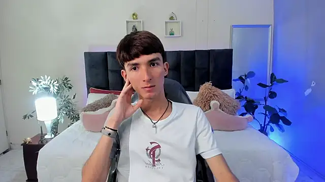 Jake evans online show from 05/12/26, 01:52