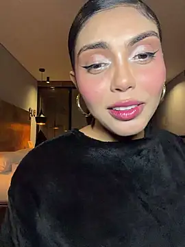 Snapshot of zui_lu chatting on 02/08/26, 01:42 zui lu online show from 02/08/26, 01:42