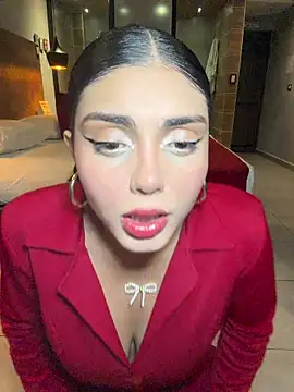 Snapshot of zui_lu chatting on 02/16/26, 01:35 zui lu online show from 02/16/26, 01:35