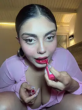 Snapshot of zui_lu chatting on 02/18/26, 01:45 zui lu online show from 02/18/26, 01:45