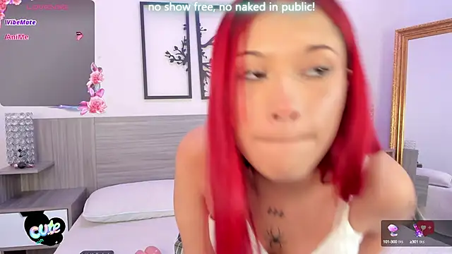 Snapshot of SkinnyFoxy chatting on 03/22/25, 07:53 SkinnyFoxy online show from 03/22/25, 07:53