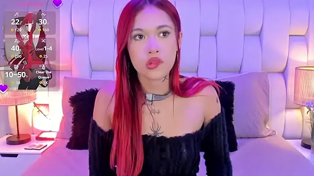 Snapshot of SkinnyFoxy chatting on 01/06/26, 09:29 SkinnyFoxy online show from 01/06/26, 09:29