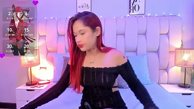 Snapshot of SkinnyFoxy chatting on 02/07/26, 07:50 SkinnyFoxy online show from 02/07/26, 07:50