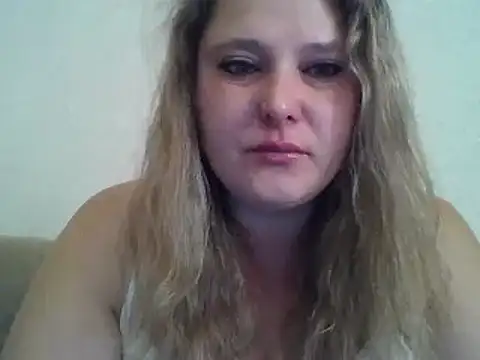 ParisMimi online show from 09/17/25, 07:32