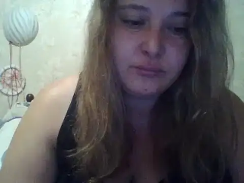 ParisMimi online show from 10/10/25, 06:12