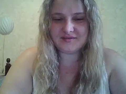 ParisMimi online show from 03/28/26, 09:31