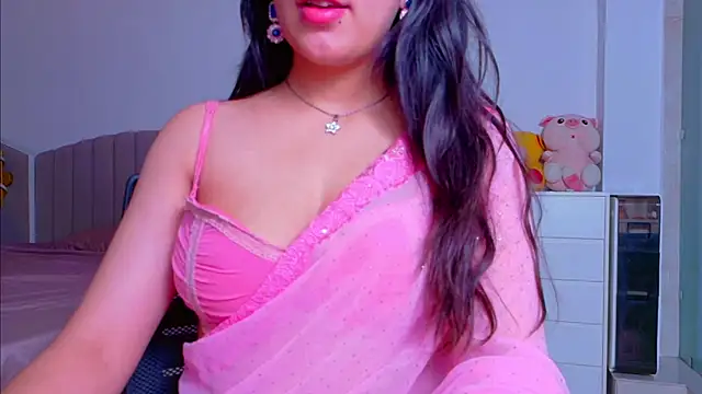 Snapshot of Aashika-Kaur chatting on 10/06/25, 04:10 Aashika-Kaur online show from 10/06/25, 04:10
