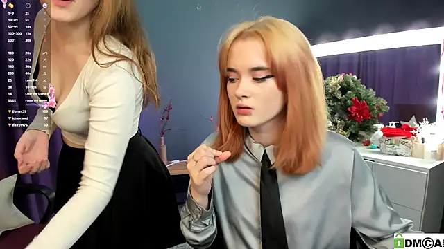 liana kisses online show from 12/30/24, 02:09