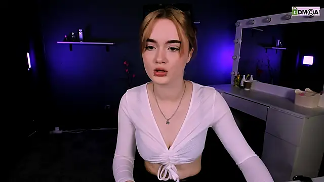 liana kisses online show from 03/07/25, 08:22