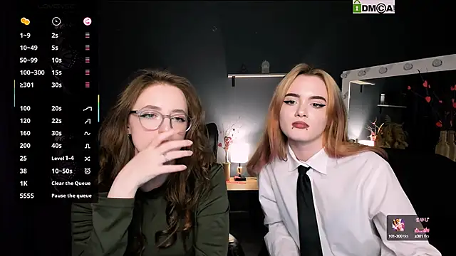 liana kisses online show from 03/22/25, 11:42