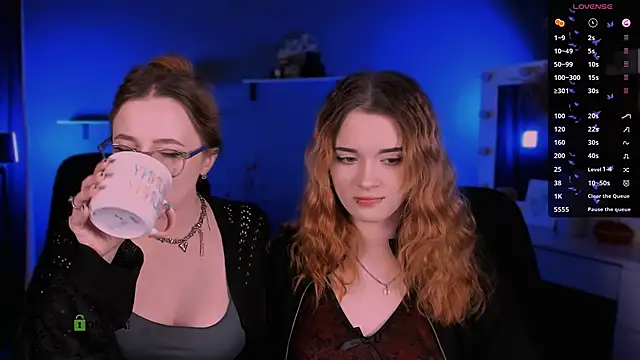 liana kisses online show from 09/10/25, 07:25