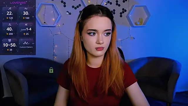 liana kisses online show from 11/09/25, 08:07