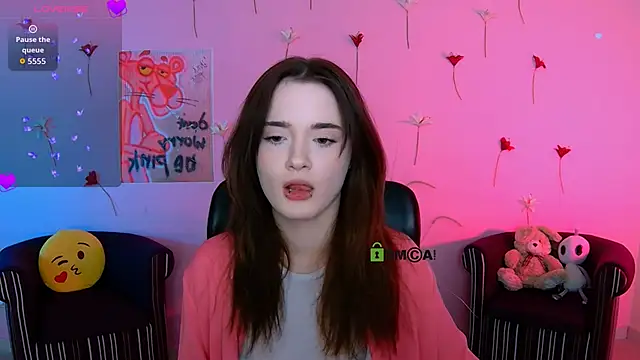 liana kisses online show from 04/27/26, 07:01