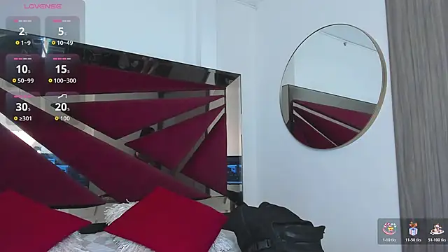 BarbaraKnox  online show from 11/26/25, 12:22