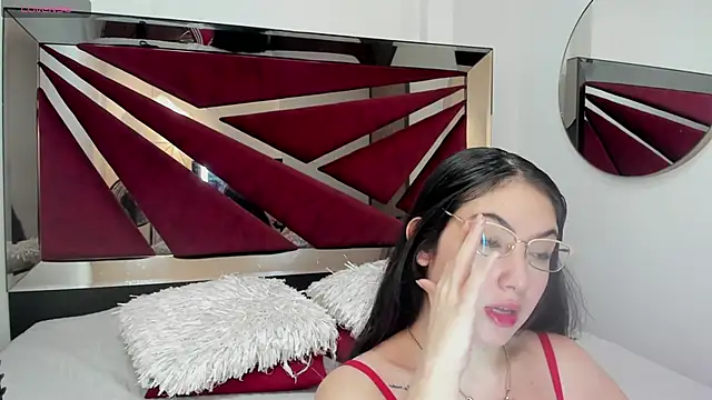 Snapshot of BarbaraKnox_ chatting on 01/12/26, 12:38 BarbaraKnox online show from 01/12/26, 12:38