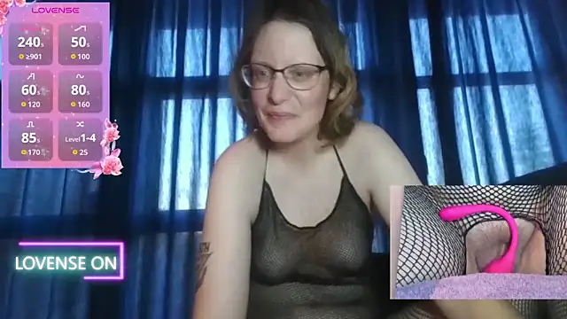 PernillaGirl online show from 05/07/26, 06:24