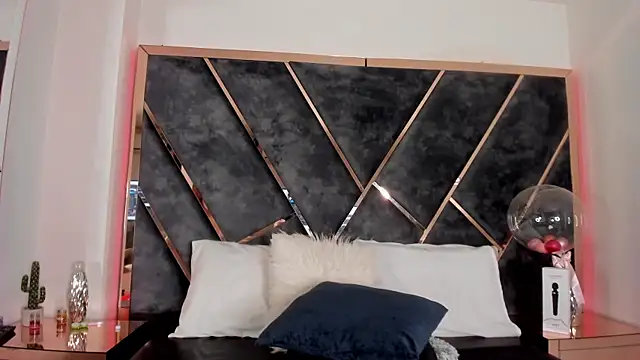 Snapshot of ChloeConnorr chatting on 01/31/25, 03:20 ChloeConnorr online show from 01/31/25, 03:20