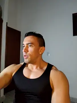 Snapshot of jhay-crux chatting on 04/12/26, 11:15 jhay-crux online show from 04/12/26, 11:15