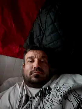 Futacisu online show from 10/31/25, 09:49