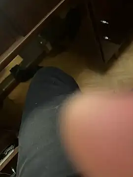 Snapshot of Ariel_Ari chatting on 01/02/25, 10:16 Ariel Ari online show from 01/02/25, 10:16