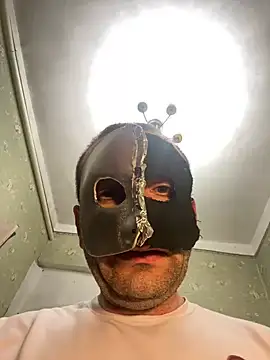 Snapshot of Ariel_Ari chatting on 02/13/25, 03:39 Ariel Ari online show from 02/13/25, 03:39