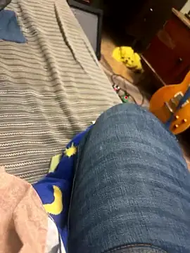 Snapshot of Ariel_Ari chatting on 01/13/26, 07:41 Ariel Ari online show from 01/13/26, 07:41