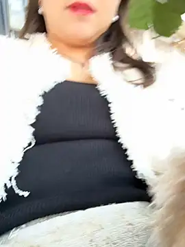 Efangfang online show from 01/05/25, 06:35