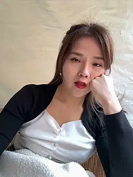 Efangfang online show from 01/08/25, 04:02