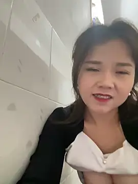 Efangfang online show from 01/09/25, 06:17