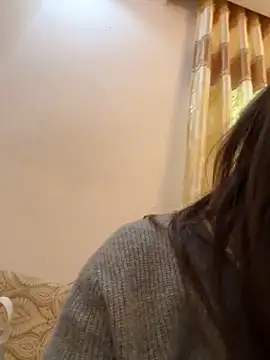 Efangfang online show from 01/24/25, 08:44