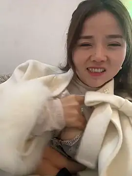 Efangfang online show from 02/02/25, 06:04