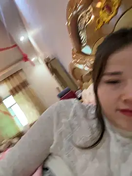 Efangfang online show from 02/02/25, 09:08