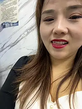 Efangfang online show from 03/08/25, 11:58