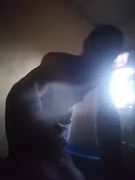 Snapshot of MkingPin chatting on 12/02/25, 04:07 MkingPin online show from 12/02/25, 04:07