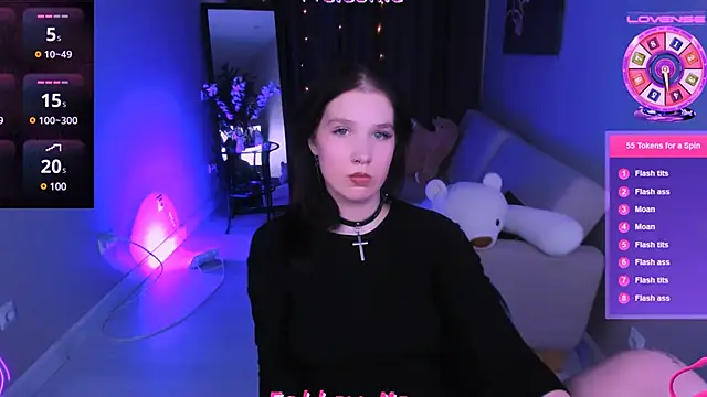 Lia xxGirl online show from 12/15/24, 09:35