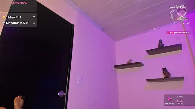 Snapshot of Violeta_dss chatting on 10/27/25, 12:58 Violeta dss online show from 10/27/25, 12:58