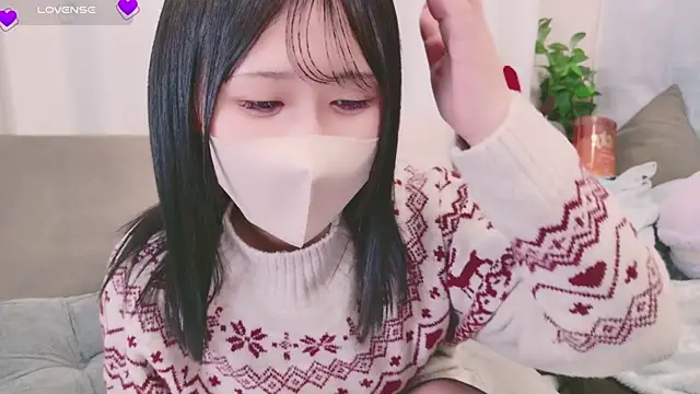 Snapshot of Conatsu chatting on 12/20/24, 02:27 Conatsu online show from 12/20/24, 02:27