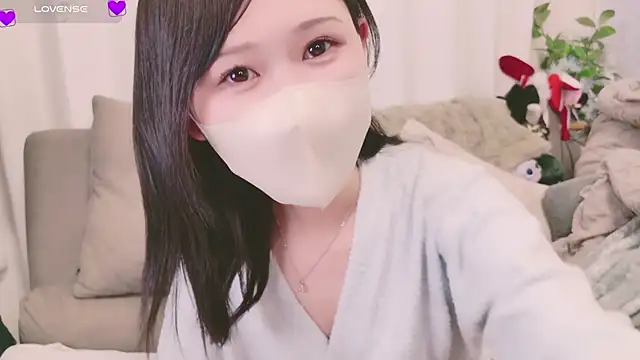 Snapshot of Conatsu chatting on 01/21/25, 11:24 Conatsu online show from 01/21/25, 11:24