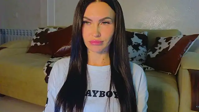 Snapshot of KimDavisBaby chatting on 01/17/26, 05:05 KimDavisBaby online show from 01/17/26, 05:05