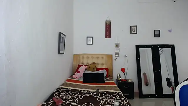 MadinsonCopper online show from 10/26/25, 03:56