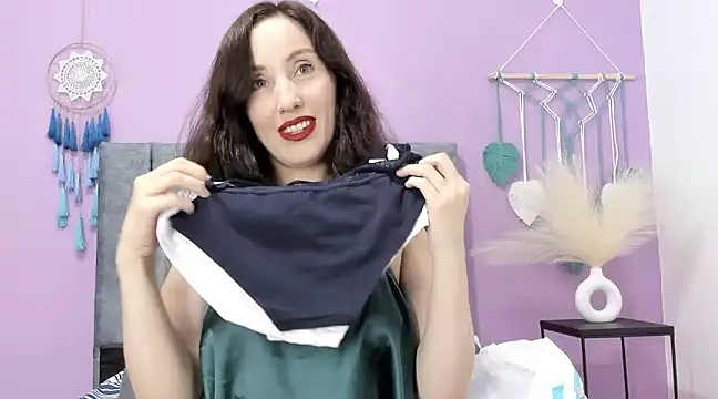 IberianMoonMK online show from 01/12/25, 06:27