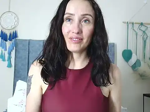 IberianMoonMK online show from 09/11/25, 05:13