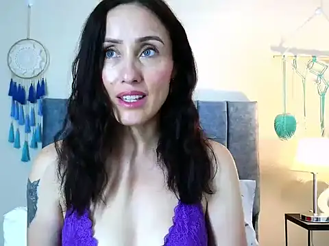 IberianMoonMK online show from 09/28/25, 11:26