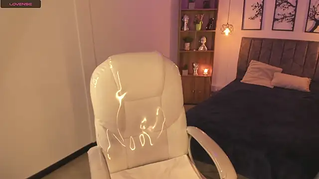 Abigaiil  ds online show from 01/18/25, 08:19