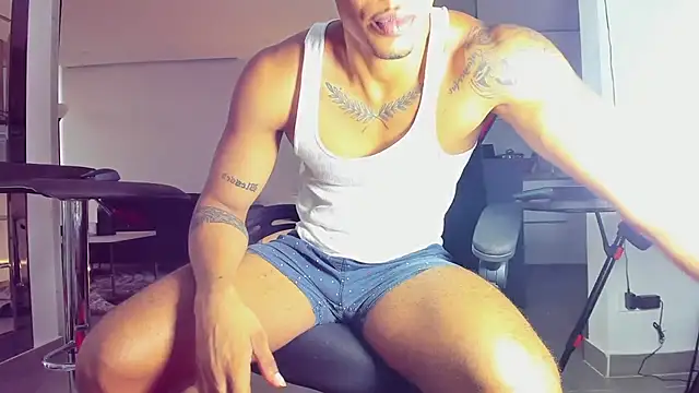 TROYWESLY- online show from 02/01/25, 10:23