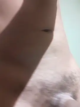 Snapshot of theDemente18 chatting on 11/19/25, 08:58 theDemente18 online show from 11/19/25, 08:58