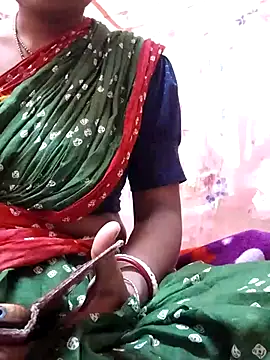 Snapshot of DARK_WINE_ chatting on 11/15/25, 12:08 DARK WINE online show from 11/15/25, 12:08