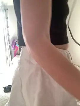 Snapshot of Littlelolo60 chatting on 02/22/25, 01:57 Littlelolo60 online show from 02/22/25, 01:57