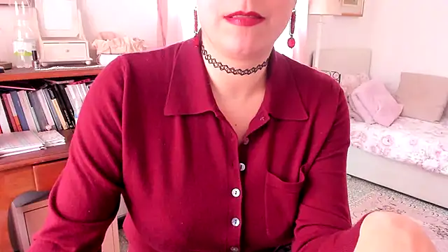 Snapshot of Evademarville chatting on 01/30/25, 11:33 Evademarville online show from 01/30/25, 11:33